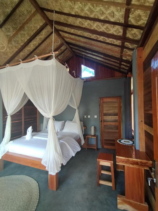The Geckos Homestay クリムトゥ エクステリア 写真